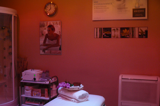 Un tratamiento corporal para 2 en Centro de Estética Vivir en Madrid