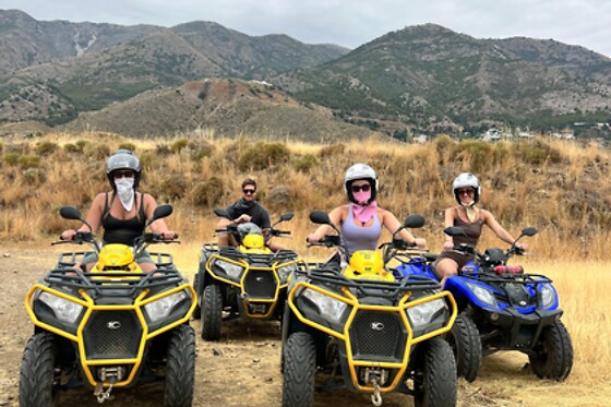 Una ruta en quad para 2 en Aventouralia en Las Lagunas de Mijas (Málaga)