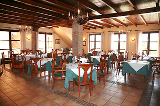 Una noche con experiencia bienestar para 2 en Hotel Los Nogales**** en Pozo de Alcón (Jaén)