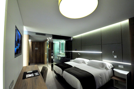 Una noche con experiencia bienestar para 2 en Hotel & Spa Ciudad de Binéfar**** en Binéfar (Huesca)