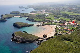 Dos noches con desayunos para 2 en Hotel Miracielos*** en Llanes (Asturias)