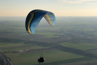 Un vuelo en parapente para 1 en Airparapente en Alarilla (Guadalajara)