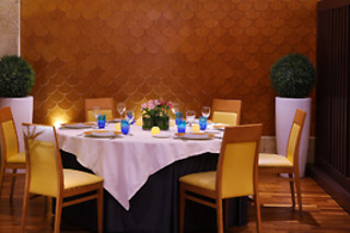 Una noche en habitación premium con desayuno para 2 en Abba Fonseca Hotel**** en Salamanca