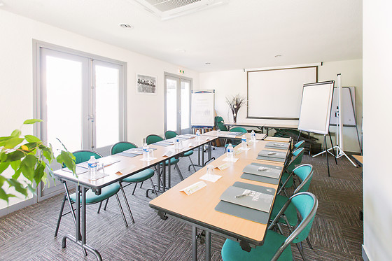 CAMPANILE VICHY BELLERIVE - photo 13