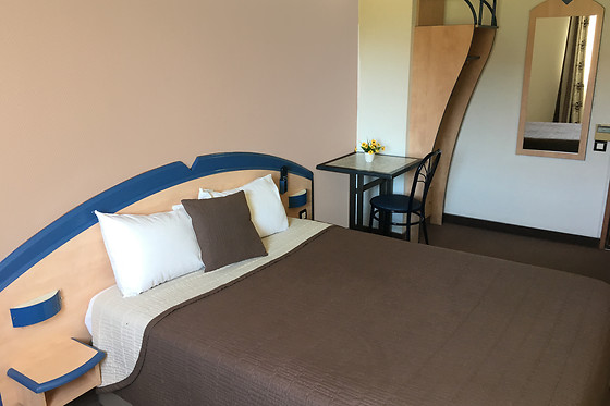 Hôtel AKENA City - Avignon Sud-Châteaurenard - photo 1