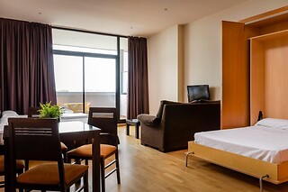 Aparthotel Wellness* en Paterna (Valencia)
