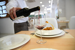 RESTAURANTE EL AURA