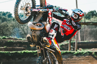 Una primera experiencia motocross para 1 en Motoffroad Academy en L'Ametla del Vallés