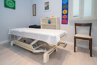 Un masaje relajante de cuello y cabeza para 1 en Centro de Shiatsu Ki Kai en Madrid