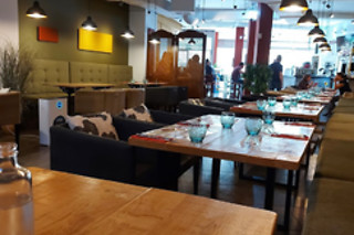 Restaurante Abrasador Bodegas Triana en Antequera (Málaga)