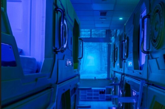 Una noche en cápsula para 2 en Oxygen Hostel Cápsula en Madrid