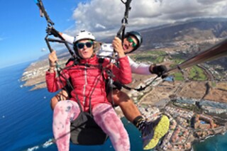 Un vuelo Bonze flight para 1 en Airsports Tenerife en Costa Adeje (Santa Cruz de Tenerife)