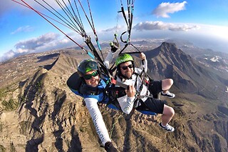 Un vuelo Bonze flight para 1 en Airsports Tenerife en Costa Adeje (Santa Cruz de Tenerife)