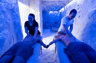 Un masaje en pareja en Cueva de Sal Salsana en Barcelona