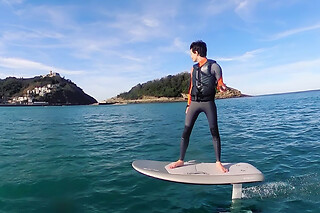Una experiencia de vuelo eFoil para 1 en Surf-Magic en Altea (Alicante)