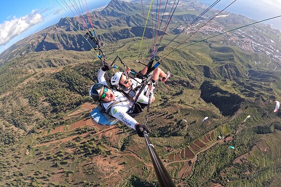 Un vuelo Bonze flight para 1 en Airsports Tenerife en Costa Adeje (Santa Cruz de Tenerife)