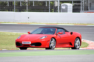 Conduce un Ferrari en Montmeló (Barcelona) - Gtemocion