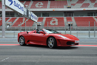 Conduce un Ferrari en Montmeló (Barcelona) - Gtemocion