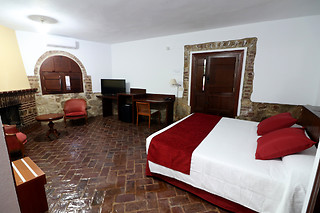 Hotel Monasterio Rocamador en Almendral (Badajoz)