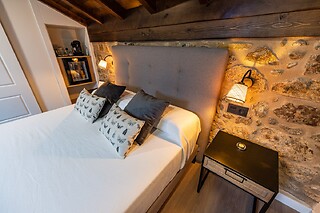 Una noche con desayuno para 2 adultos y 1 niño en Pensión*** O Relax Do Río en Muxía (A Coruña)