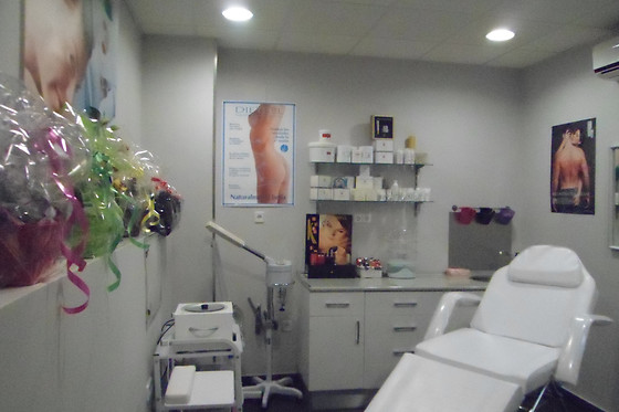 PELUQUERIA Y ESTETICA UNISEX EMILYS - photo 5