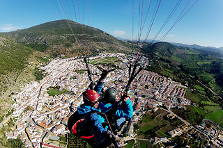 Vuelo en parapente biplaza en Algodones (Cádiz)