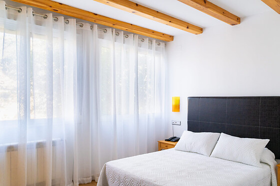 Dos noches con desayunos y comida o cena para 2 en Hotel Puerta de Cazorla** en Cazorla (Jaén)