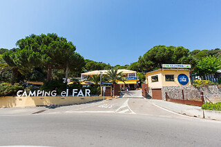 Dos noches con desayunos para 4 en Tienda Kenya - Camping el Far en Calella (Barcelona)