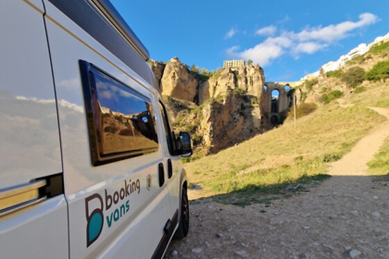 BOOKINGVANS - photo 4
