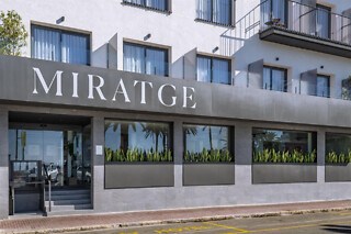 Dos noches con desayunos para 2 en GHT Miratge**** en Lloret de Mar (Girona)