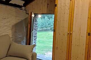 Una noche en la cabaña para 2 en Bordes Pirineu en Areu (Lleida)