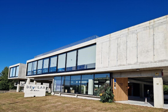 Dos noches con desayunos para 2 en Hotel Devalar do mar en Camariñas (A Coruña)