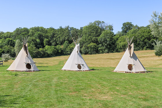 Les tipis du bonheur de vivre - photo 1