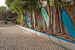 ERICEIRA CHILL HILL - HOSTEL & PRIVATE ROOMS