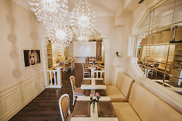 Cherie Hotel Boutique & Restaurant