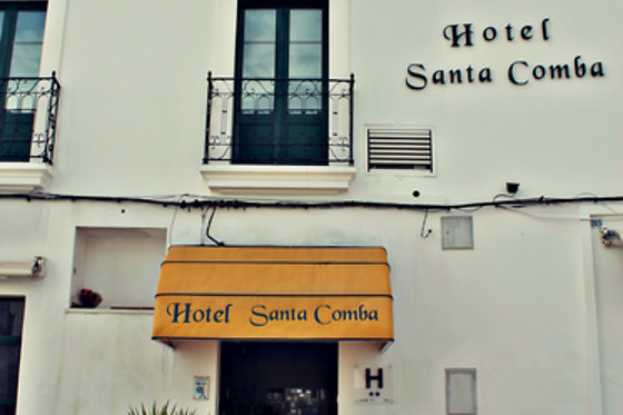 HOTEL SANTA COMBA - photo 4