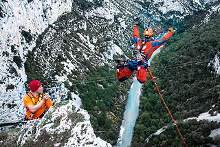 Salto de puenting en Buitrago del Lozoya (Madrid)