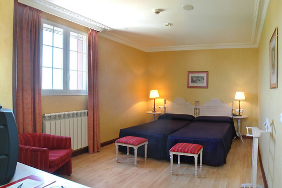 HOTEL SAN CAMILO - photo 5
