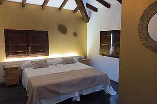 Una noche en suite con desayuno y cena para 2 en 1893 Hotel Boutique en Navajas (Castellón)