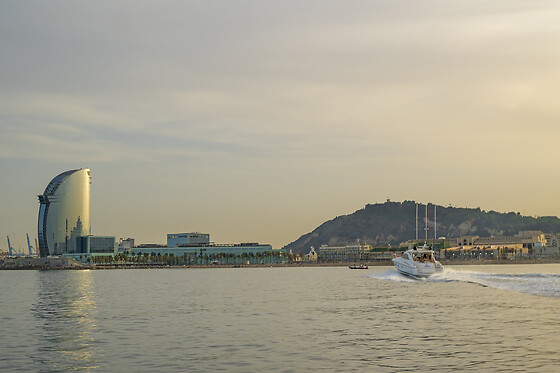 CHARTER BARCELONA 1 - photo 1
