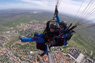 Descubre el parapente en Madrid