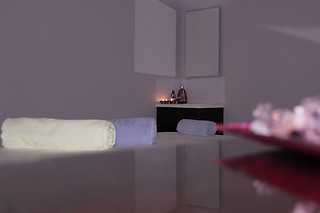 Un tratamiento facial para 1 en Centro de Belleza Amerissis en Las Rozas de Madrid (Madrid)