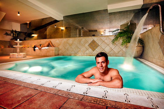 Una exfoliación, envoltura e hidratación para 2 en Arte Vida Spa en Granada