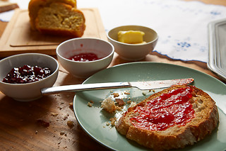 Dos noches con desayunos para 2 adultos y 2 niños en Casa Rural Melones en Patones (Madrid)