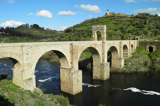 DIVERTIMENTO ocio, deporte y turismo en Alcántara (Cáceres)