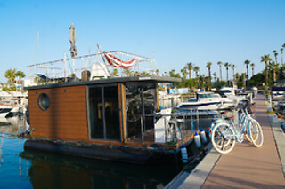 Dos noches para 2 en Little París- La Mansion Bateau en San Roque (Cádiz)
