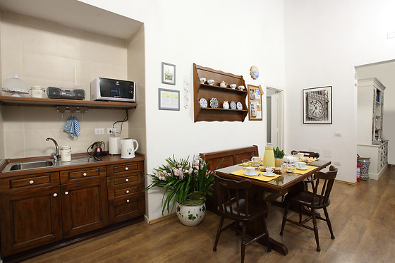 B&B NapoliPietrasanta - photo 2