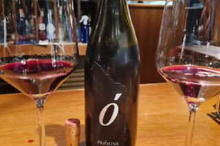 Una visita con cata comentada para 2 en Bodegas Petrón en Doade (Lugo)