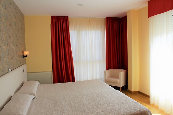 Una noche en habitación superior con desayuno para 2 en Hotel Playa de Laxe*** en Laxe (A Coruña)