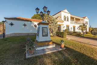 Hacienda Las Tres Niñas en La Puebla del Río (Sevilla)